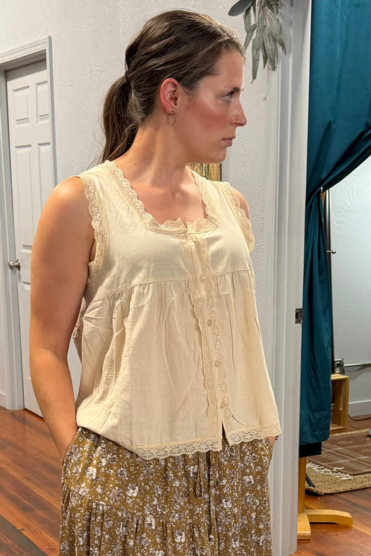 Lace Scallop Trimmed Blouse
