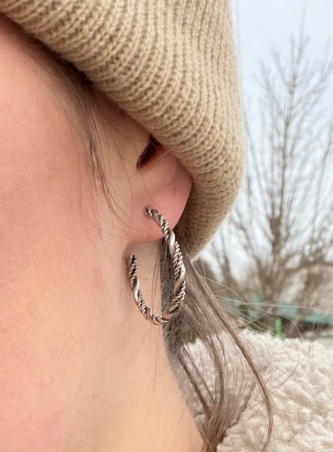 Twisted Wire Hoop Earring